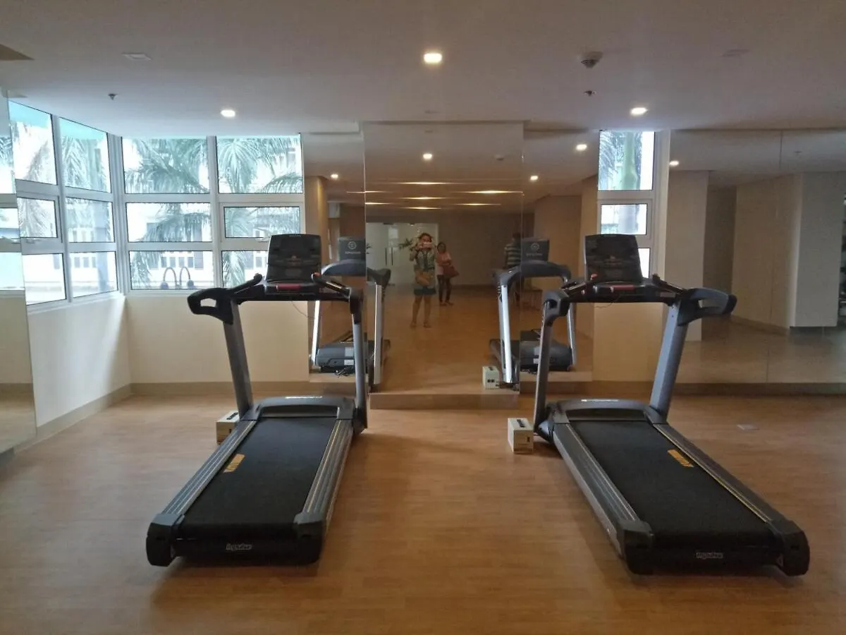 101 Newport Boulevard Condo Pasay Aparthotel